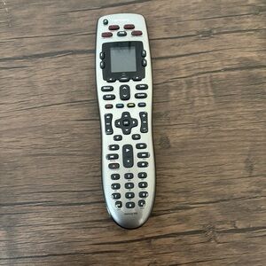 Harmony 650 Universal Remote 8.5” Long Tested And Works‎ Battery Operated Silver